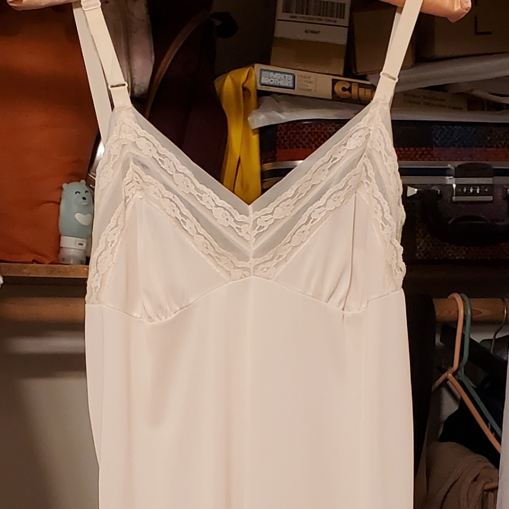 Vintage slip